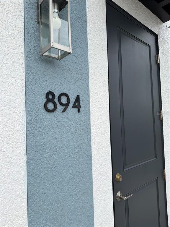 Building Photo - 894 TETBURY Lp