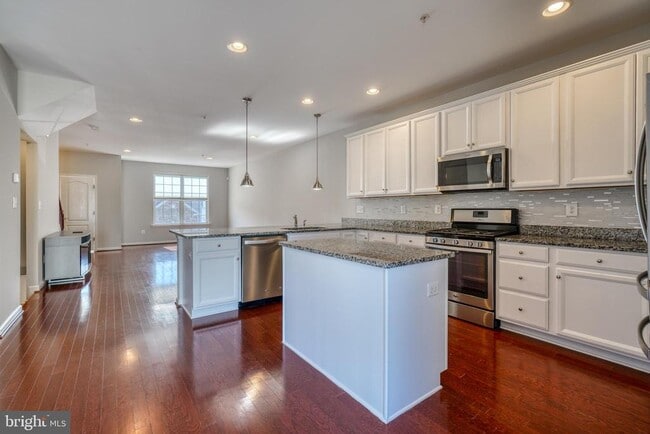 Photo - 985 Morgan Run Rd