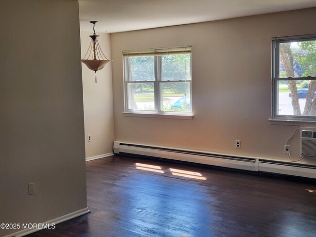 Photo - 94 Stonehurst Blvd Unit B