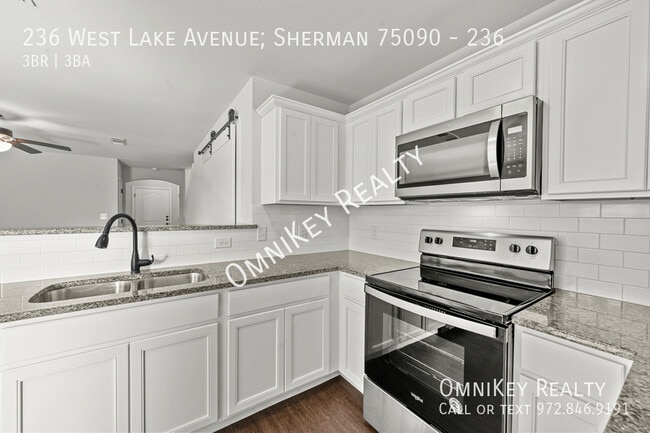 Photo - 236 W Lake Ave Unit 236