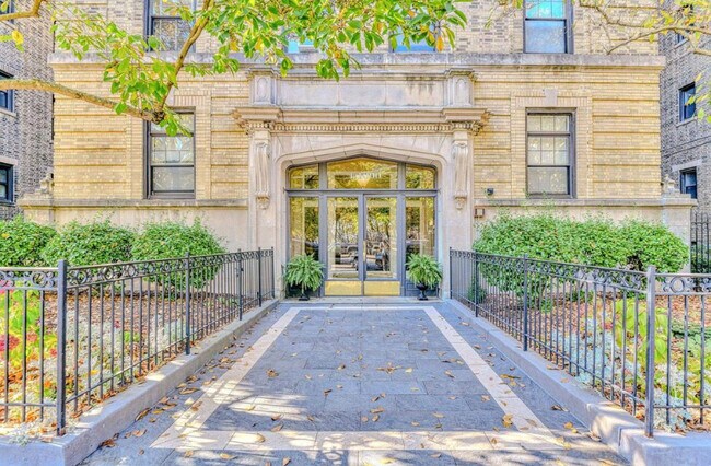Photo - 1000 Hudson St Condo Unit 307