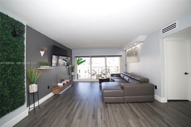 Photo - 200 178th Dr Unit n/a