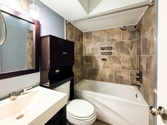 Photo - 12633 Memorial Dr Unit 156