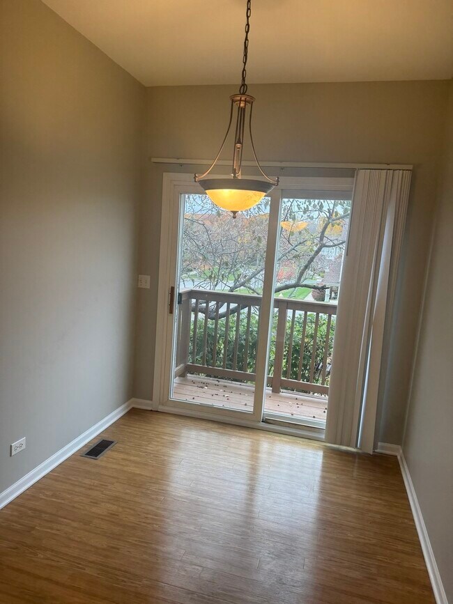 Photo - 11S473 Rachael Ct