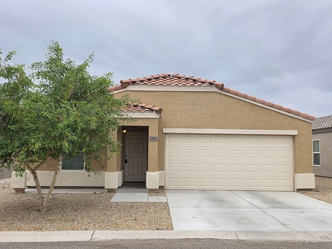 Building Photo - Beautiful 3/2 bath home located in Chaparral Terrace gated community.
