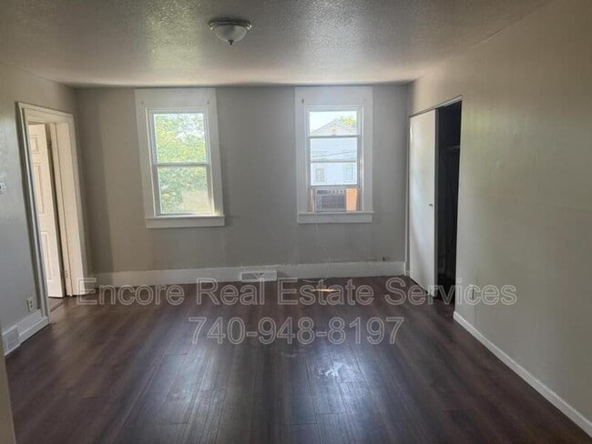 Photo - 144 1/2 S 3rd St