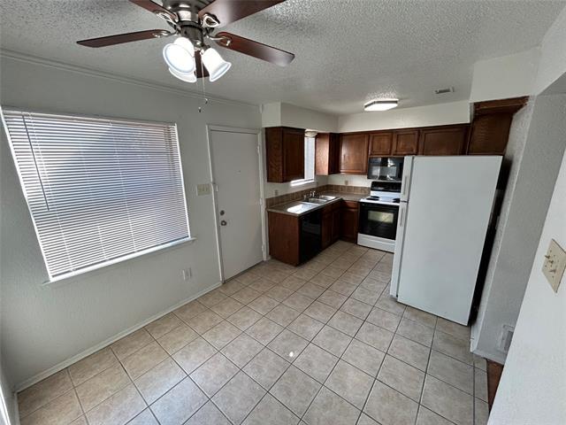 Photo - 3006 W Sycamore Cir
