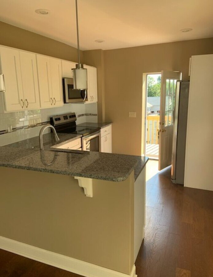 Photo - 609 Aaron St Unit 609