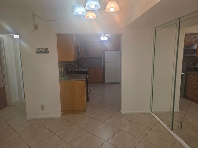 Photo - 959 SE 2nd Ave Unidad 214