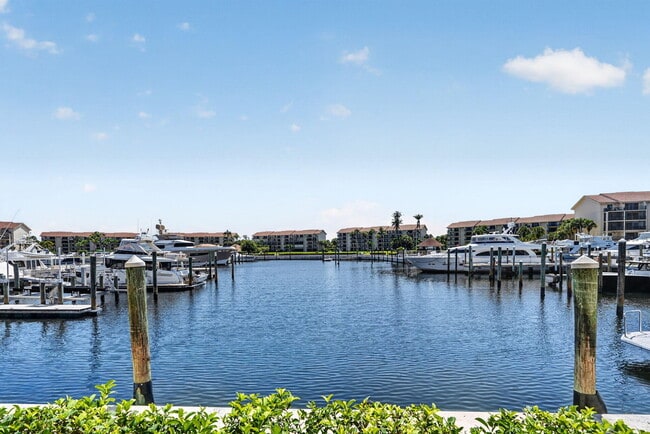 Photo - 2401 Marina Isle Way Unit 105