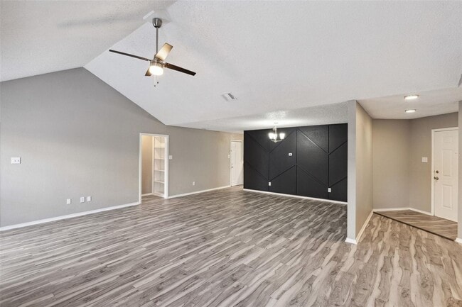 Photo - 4047 St Christopher Ln Unit 4047