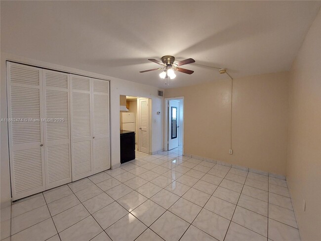 Photo - 5801 NE 18th Ave Unit 2