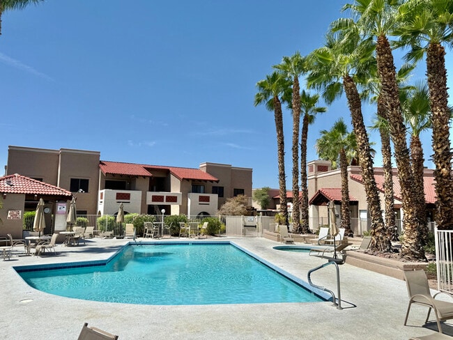 Building Photo - Fabulous 2-Bedroom, 1-Bathroom Condo For R...