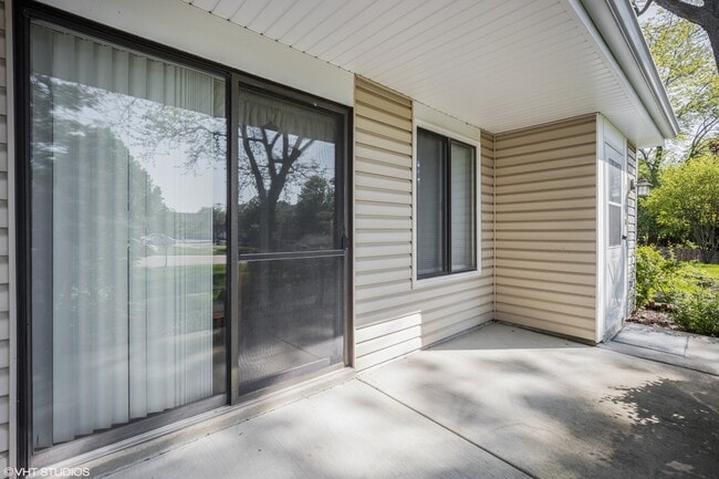 Photo - 411 Stevenson Pl