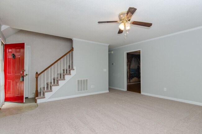Photo - 717 Sloop Pointe Ln