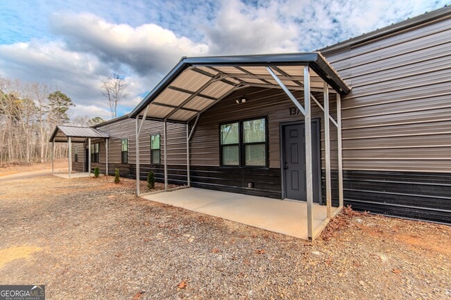 Photo - 620 Stiles Rd