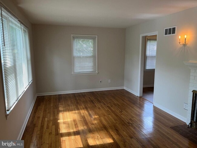 Building Photo - 3140 Cofer Rd