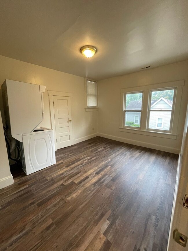 Photo - 1700-1702 N 12th St- TETZLOFF Unit 1700 1/2 N. 12th St.