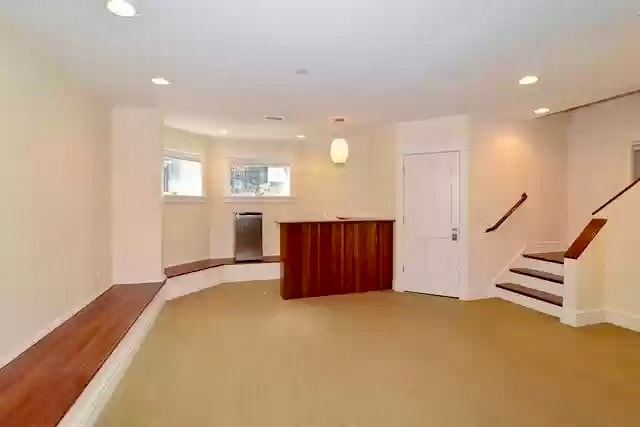 Downstairs - 3831 N Clark St Unidad 1