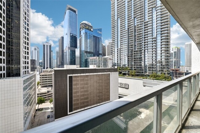 Photo - 55 SE 6th St Condo Unit 1608