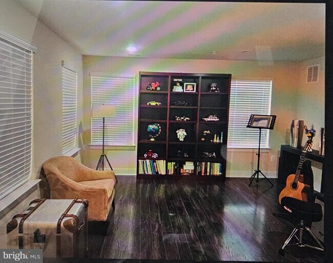 Photo - 22620 Tate St