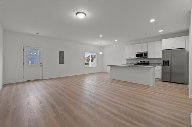 Photo - 1038 Gillespie Ln