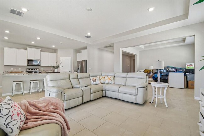 Photo - 12436 Shining Willow St