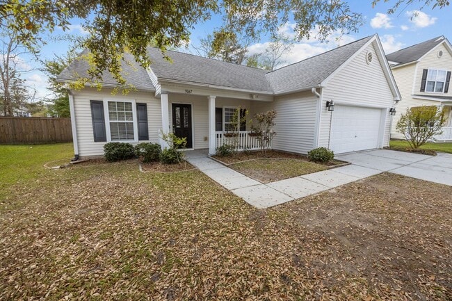 Building Photo - Charming Ranch-Style Home in Wescott Plantation | 4 BD | 2 BA | 1,831 SqFt