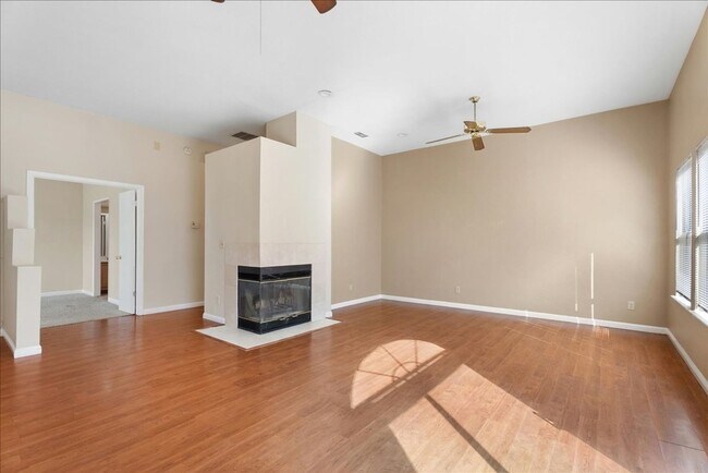 Photo - 4541 Country Run Way