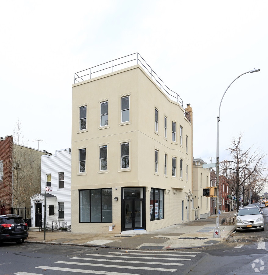 Photo - 1701-1703 White Plains Rd