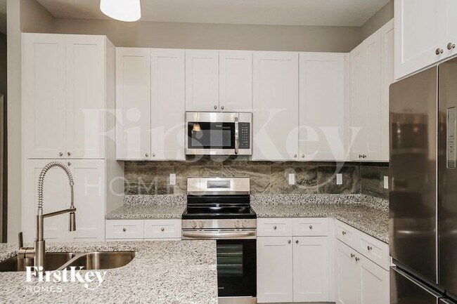 Photo - 2867 Tivoli Ave SE