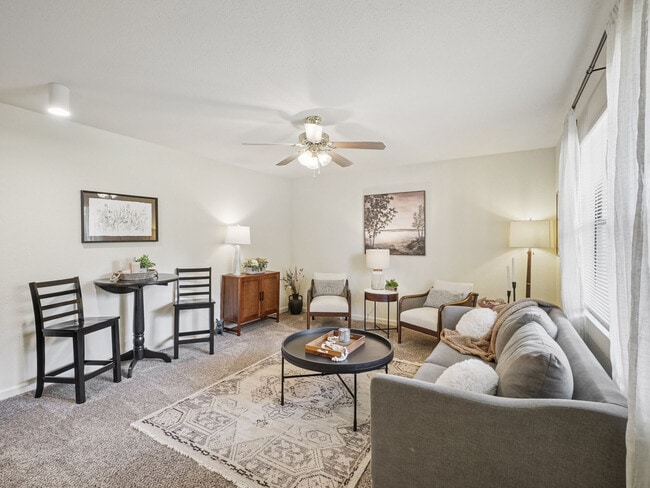 Photo - Woodlake Downs