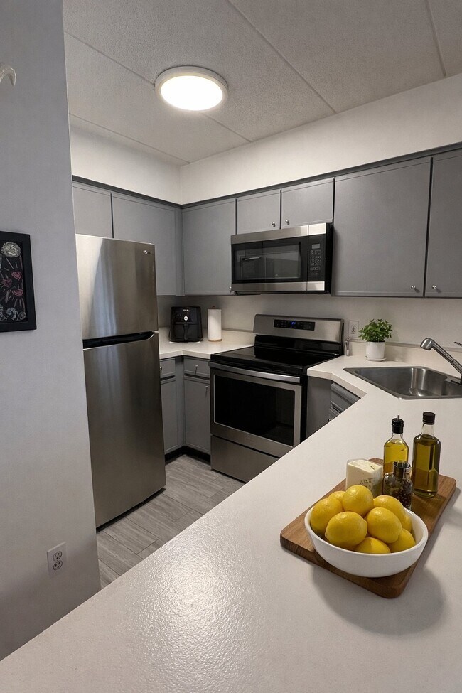 Photo - 5 Linden St Unit 2E