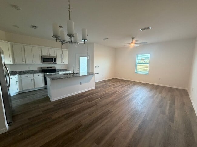 Photo - 16107 Badalona Dr