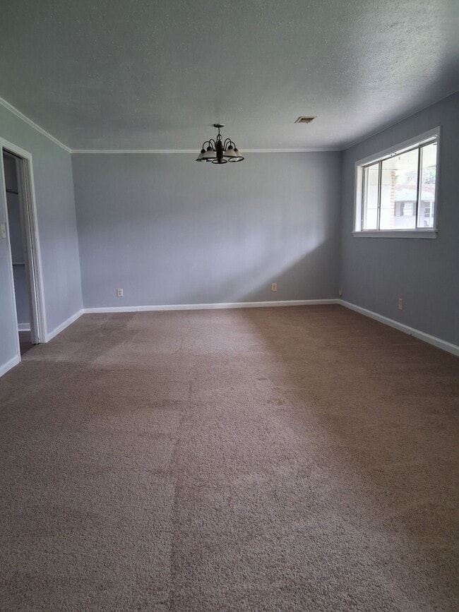 Photo - 1933 Wisteria Dr