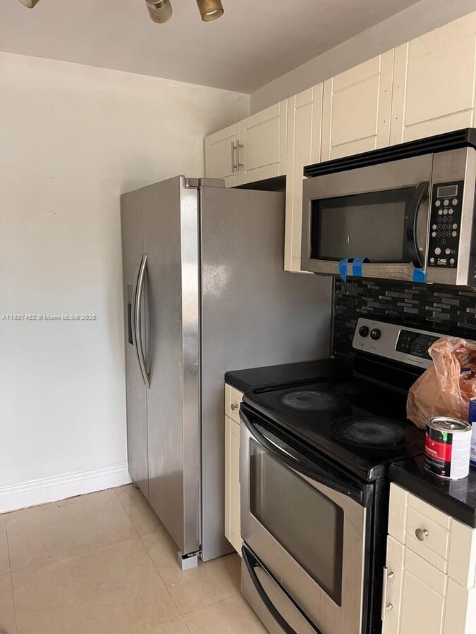 Photo - 20623 NW 22nd Pl