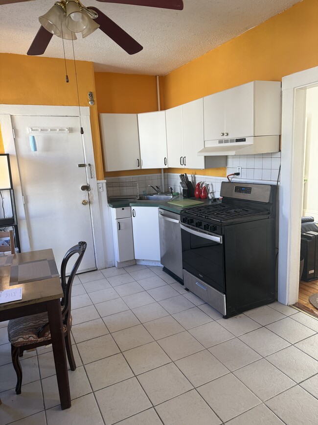 Photo - 66 Callender St Unit 2