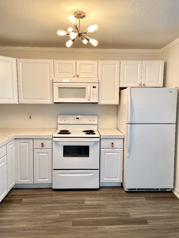 Photo - 709 W Cucharras St