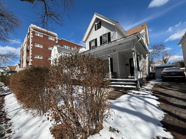 Photo - Single Family Home In The Park Ave Neighborhood!