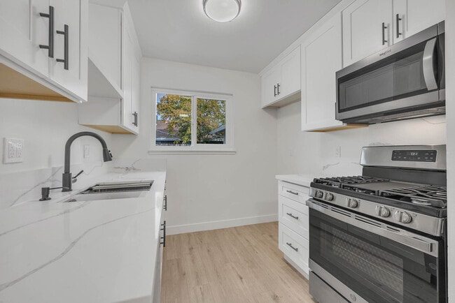 Photo - 9678 Lake Natoma Dr