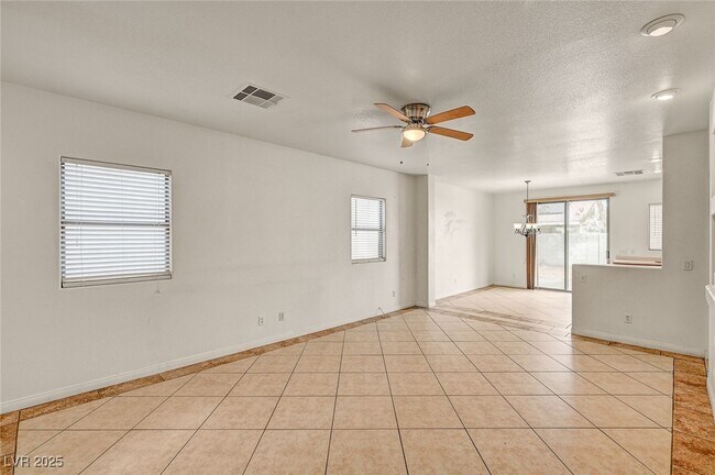 Photo - 2914 Pumpkin Harvest Ave