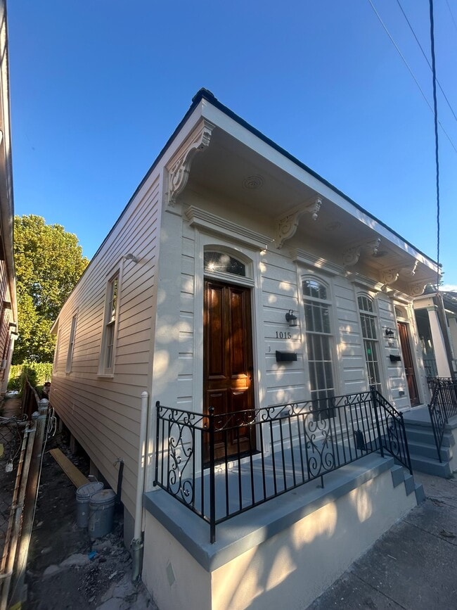 Photo - 1015 N Galvez St