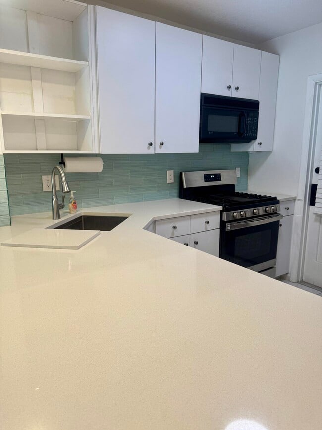 Photo - 200 E Royal Palm Rd Unit 2060