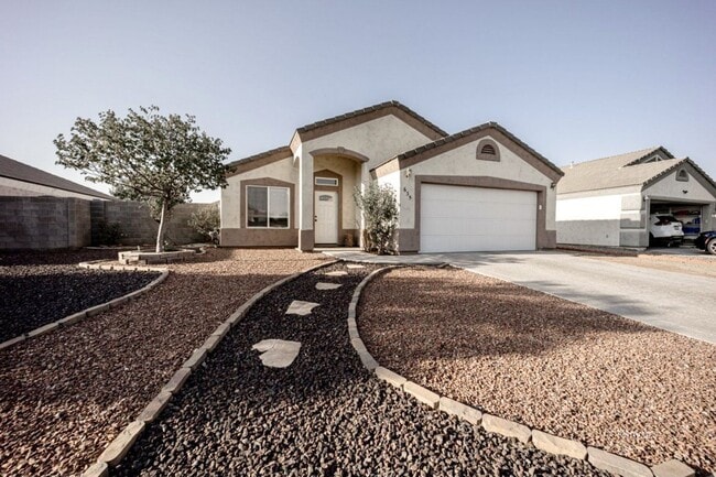 Building Photo - 635 W Keisha Ln Rental