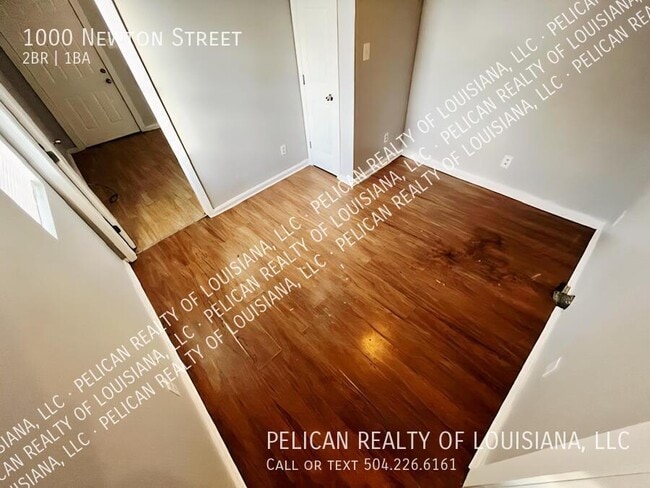 Photo - 1000 Newton St