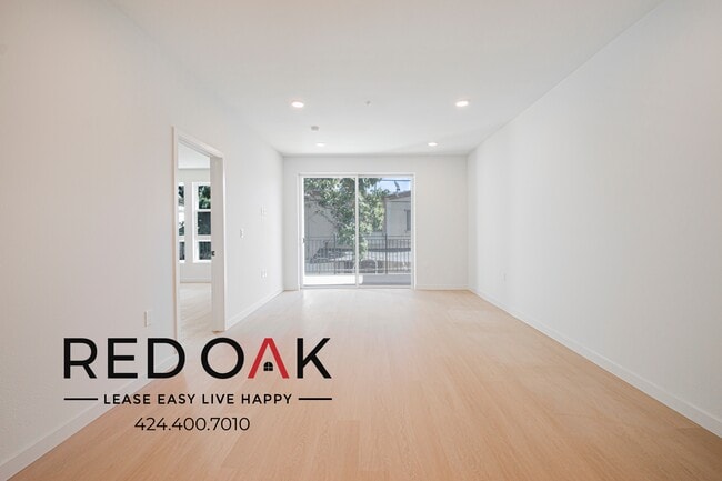 Photo - 856 S Gramercy Dr Unit 204