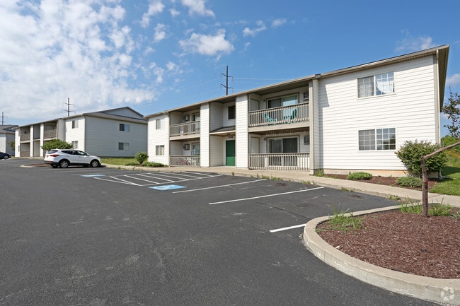 Stonegate Apartments