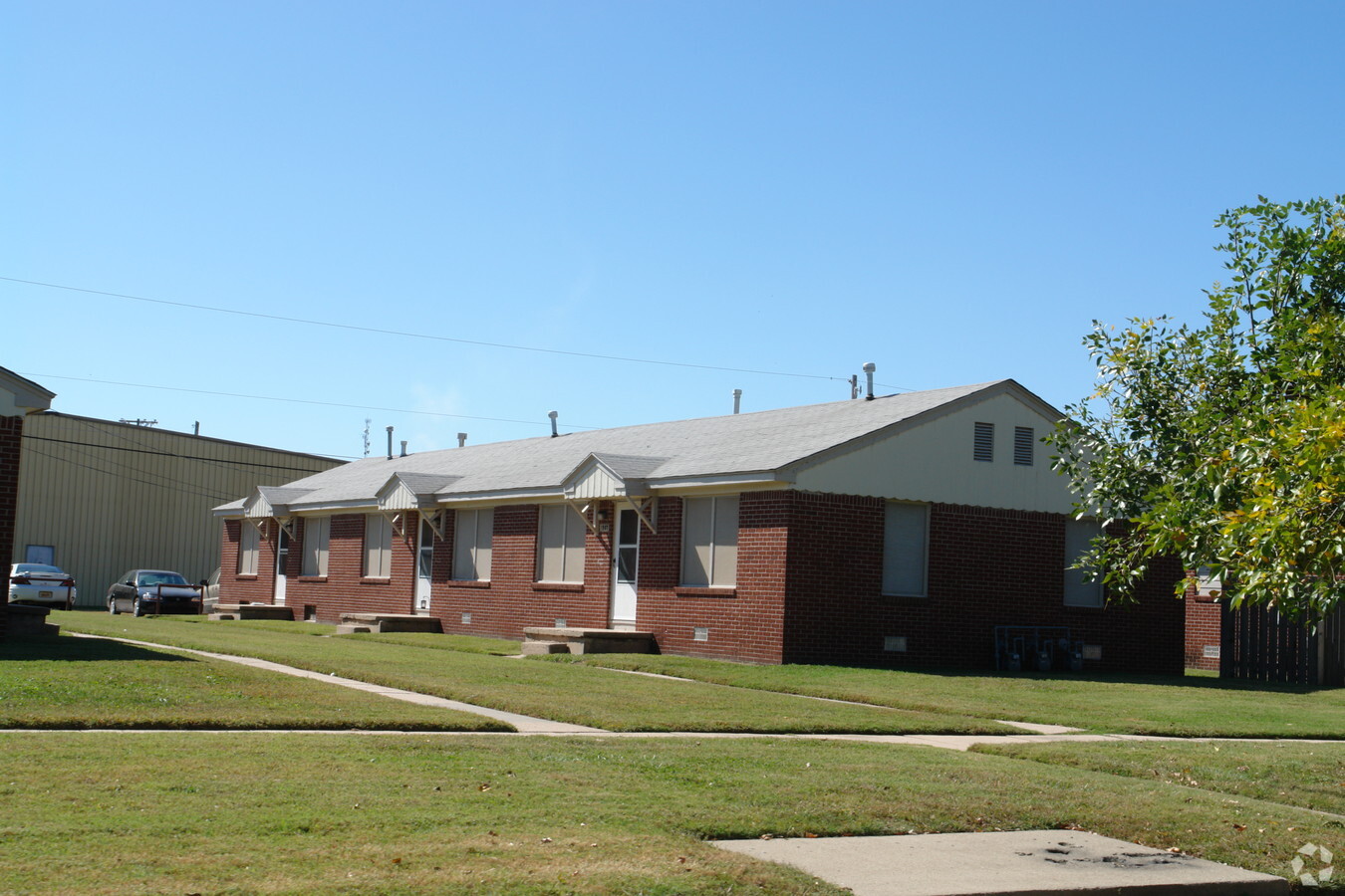 Cedar Point - Cedar Point Apartments