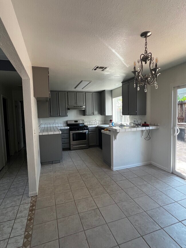 Photo - 2010 Falmoth Cir