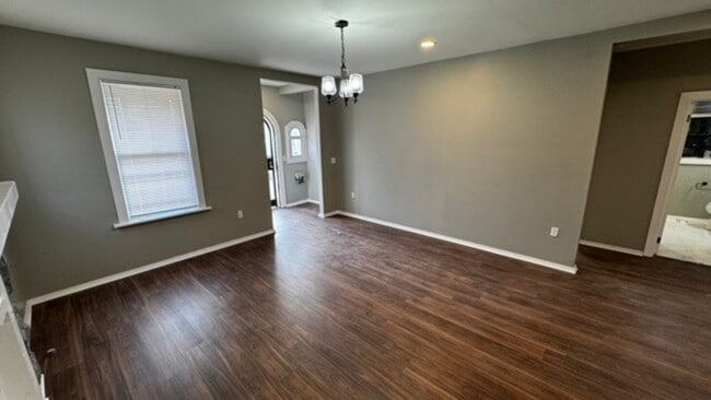 Photo - 967 Maury St